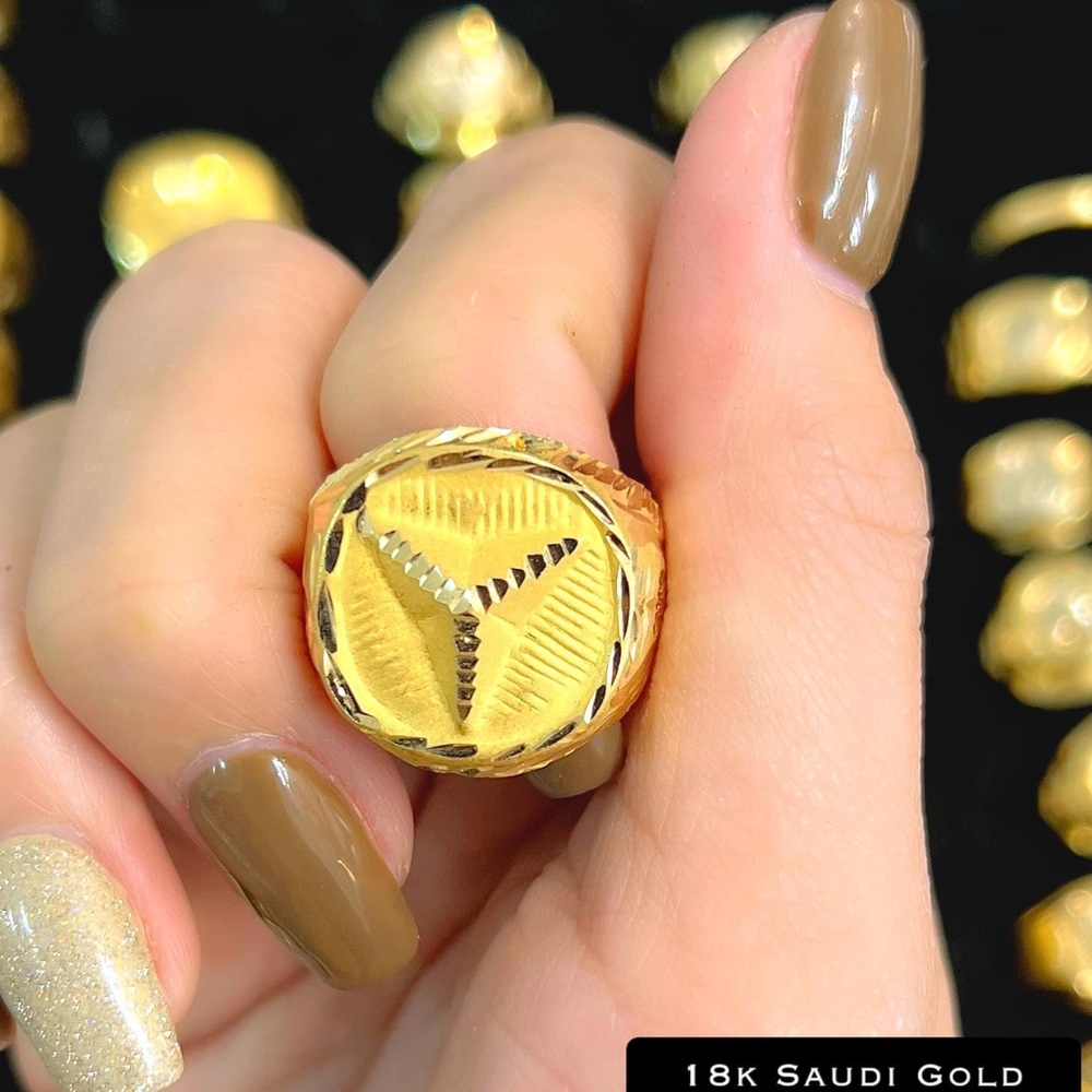 real 18k saudi gold ring